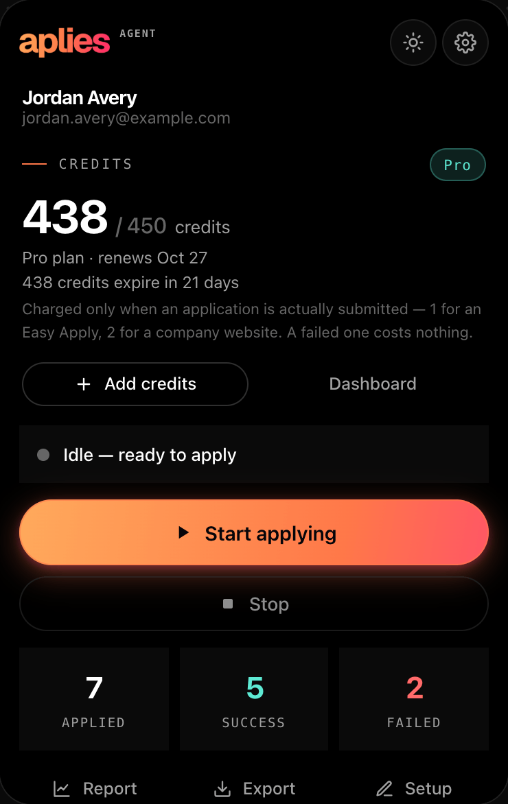 The Aplies Agent, connected and idle: the credit balance, what one application costs, and the Start applying button.