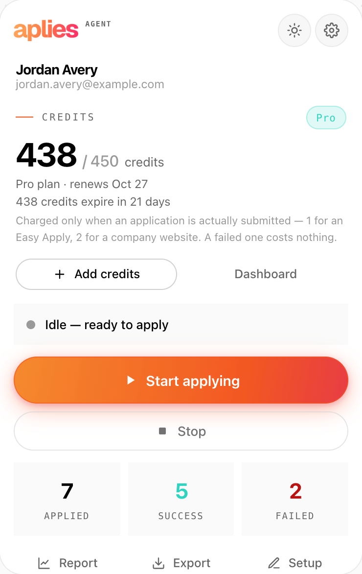 The Aplies Agent, connected and idle: the credit balance, what one application costs, and the Start applying button.